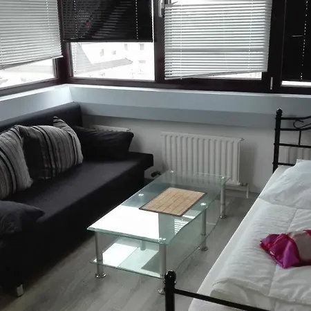 Frankfurt Central Hostel-2